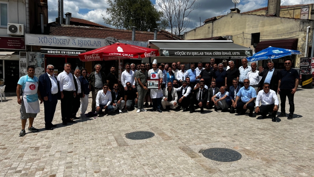 BATMANLI MUHTARLAR, EDİRNE’DE MUHTAR PİDESİ YEDİ